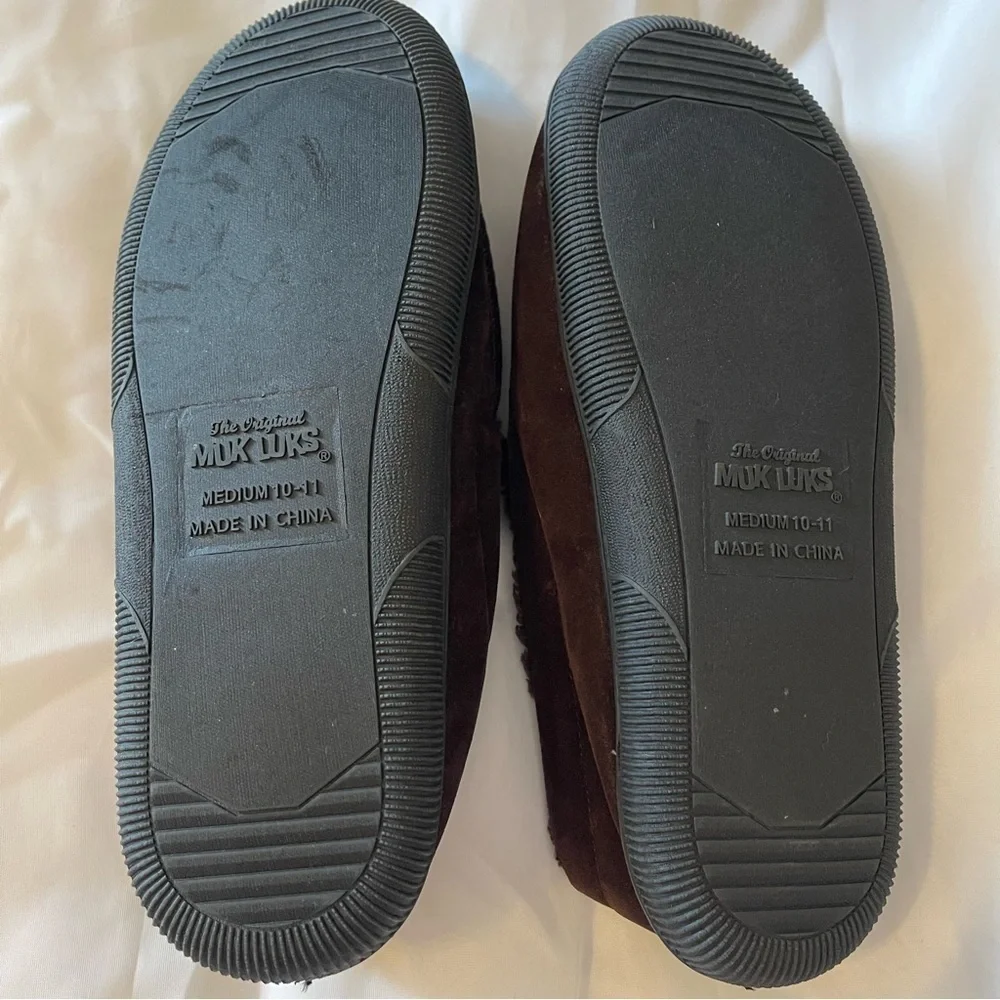 Men's MUK LUKS Brown Eric Memory Foam Moccasin Slippers Brown-Medium(10/11)